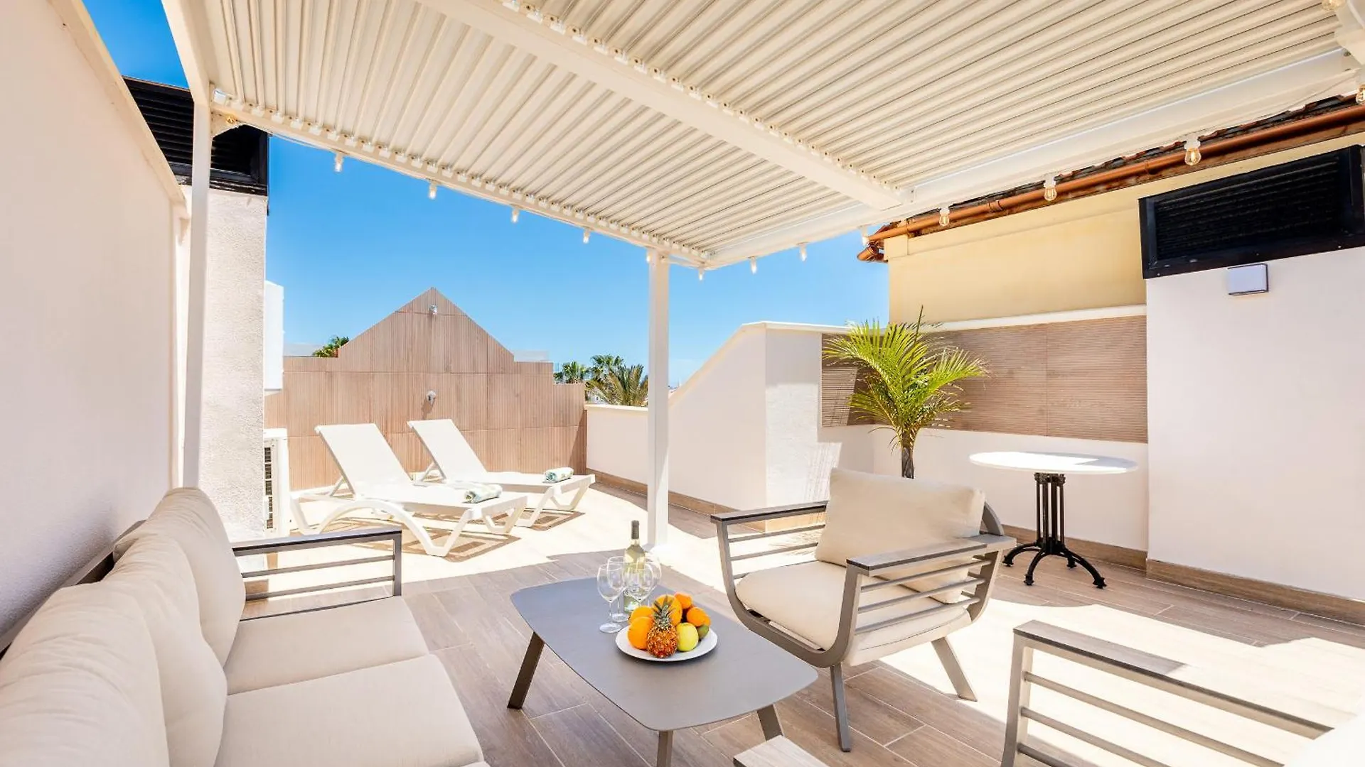 아데제 Del Duque Ocean View Terrace 아파트
