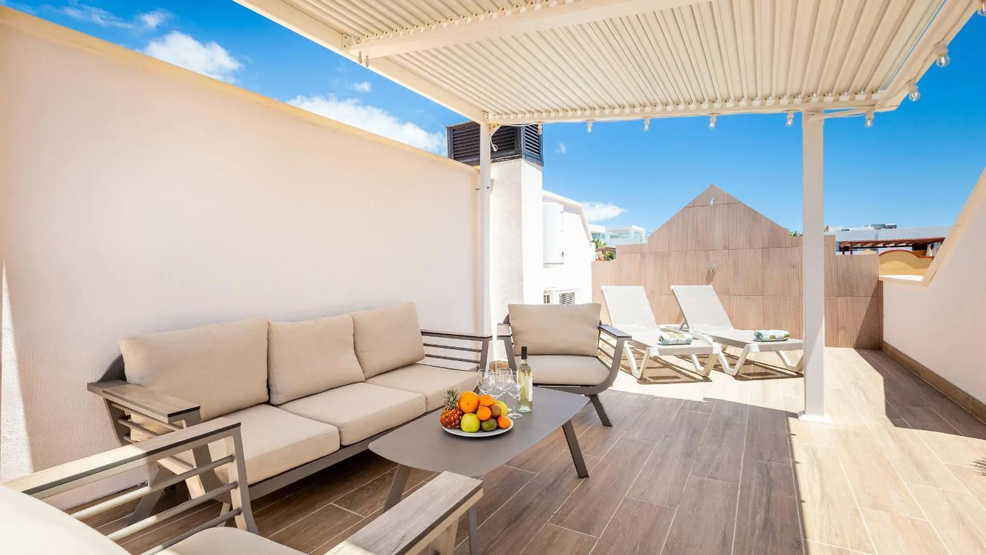 아데제 Del Duque Ocean View Terrace 아파트 0*,  스페인